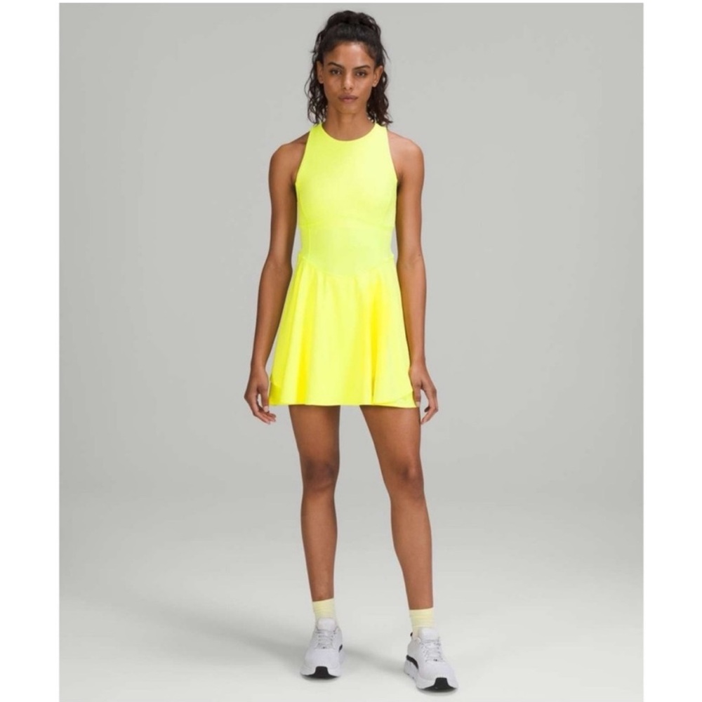 Lululemon court crush dress size 10